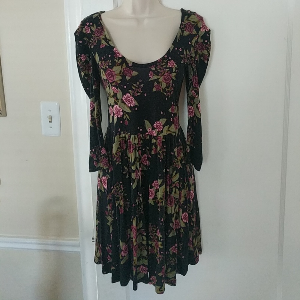 Frenchi Skater Dress Floral - Medium